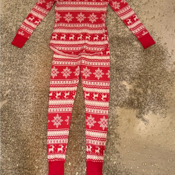Old navy Red and White Patterned pajama set size s - Picture 1 of 16